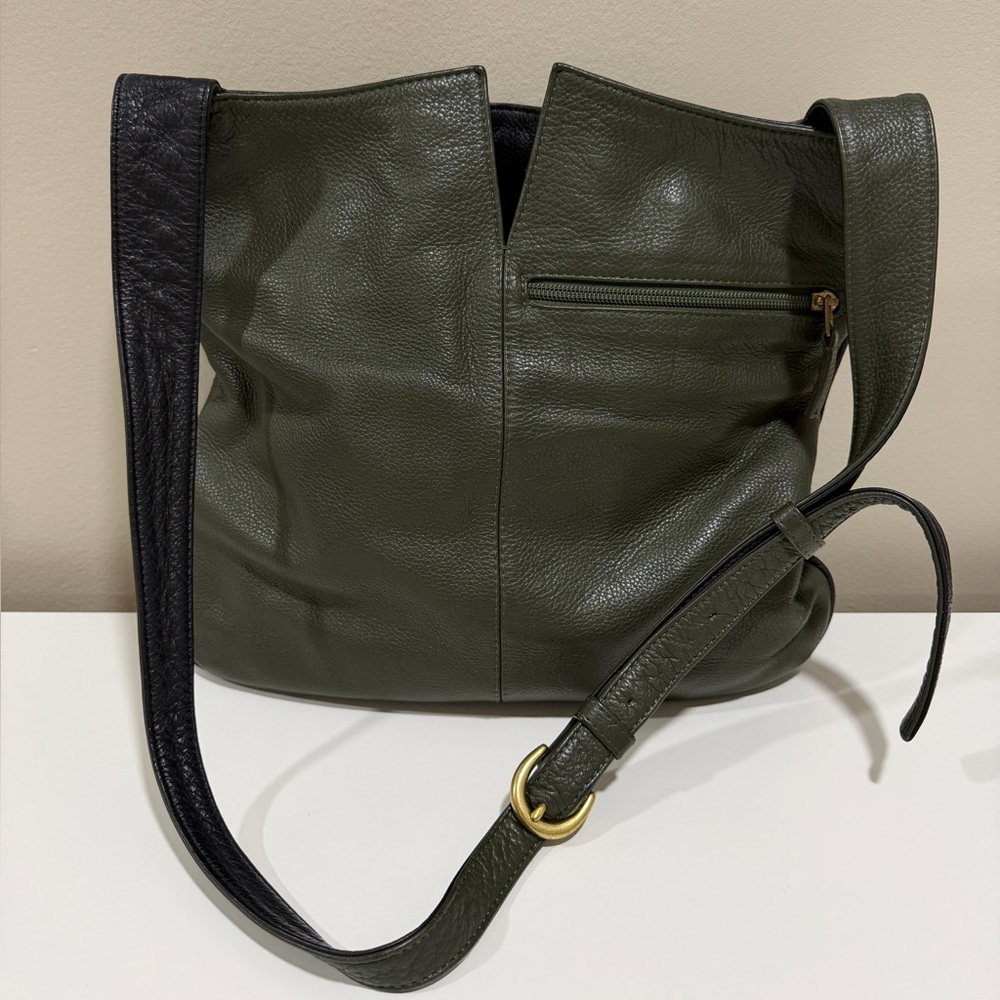 JPOurse & CIE Park Avenue Crossbody Bag Leather Two Tone Olive Green/Black